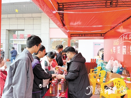 恩平生產(chǎn)的糧油成為“搶手貨”。