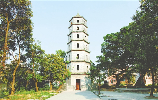 新會(huì)天祿鄉(xiāng)抗戰(zhàn)紀(jì)念塔。圖由江門市委黨史研究室提供