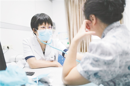 周末名醫(yī)門診提供專家一對一服務(wù)。
