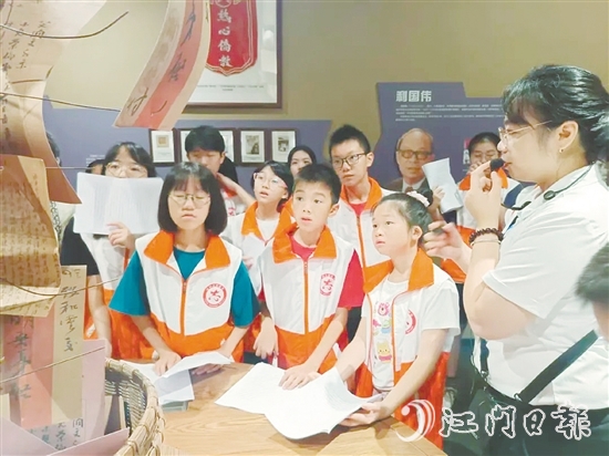 培訓(xùn)班課程將理論培訓(xùn)與實踐研學(xué)相結(jié)合，以提升學(xué)員的講解能力，深化對開平歷史文化的認識。